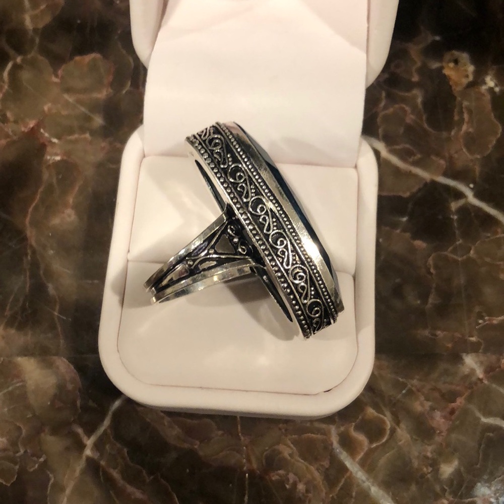 Iolite Ring - image 4